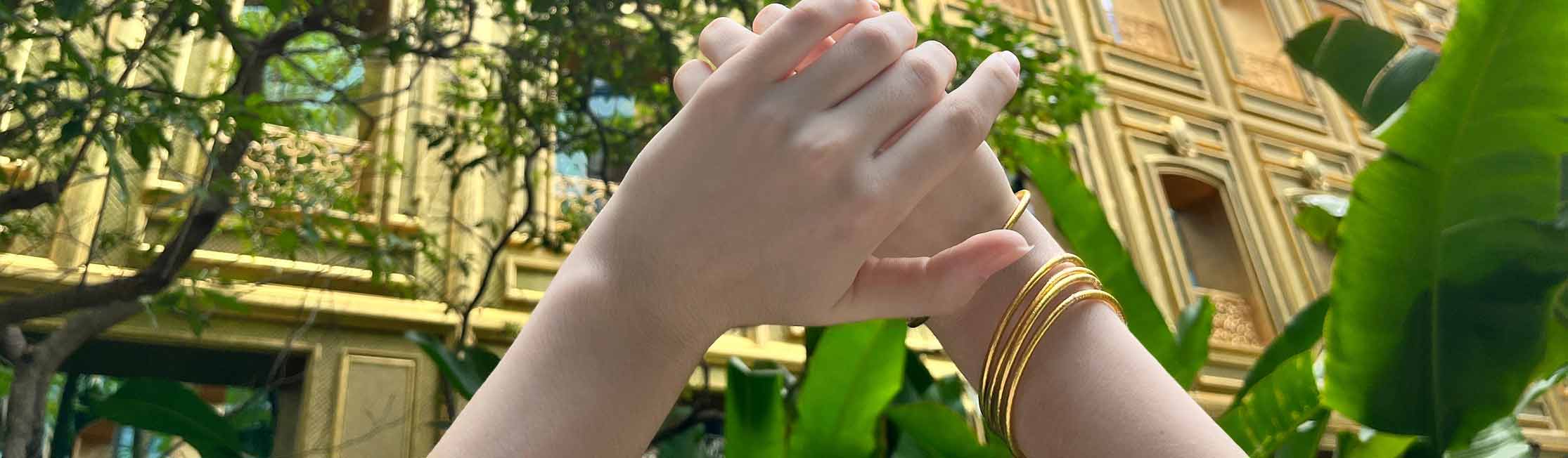 Kumlai's hero picture.