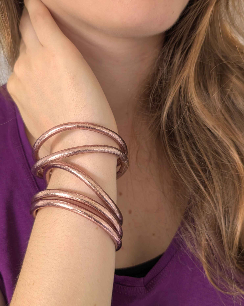 Kumlai Buddhist bangles in rose gold | Chunky